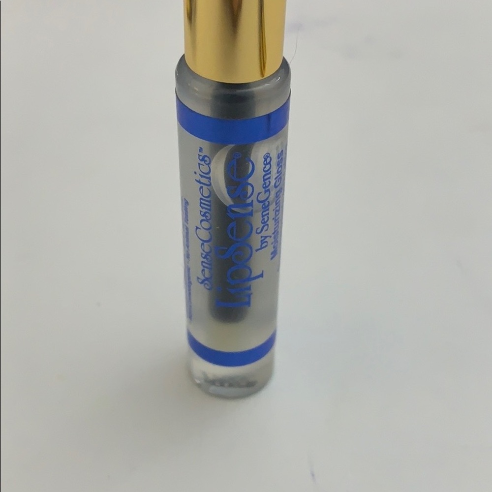 Never opened glossy gloss